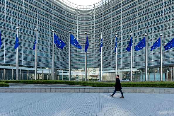 Borse Europa iniziano con il piede giusto. Oggi il meeting della BoE